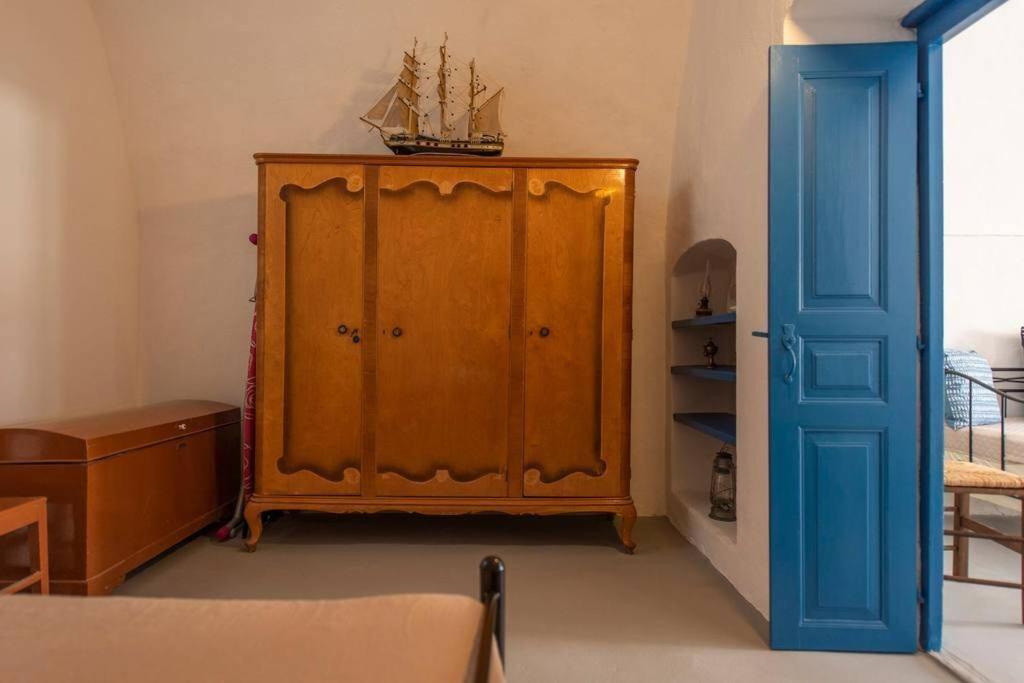 Easy Going Santorini House Apartamento Éxo Goniá Exterior foto